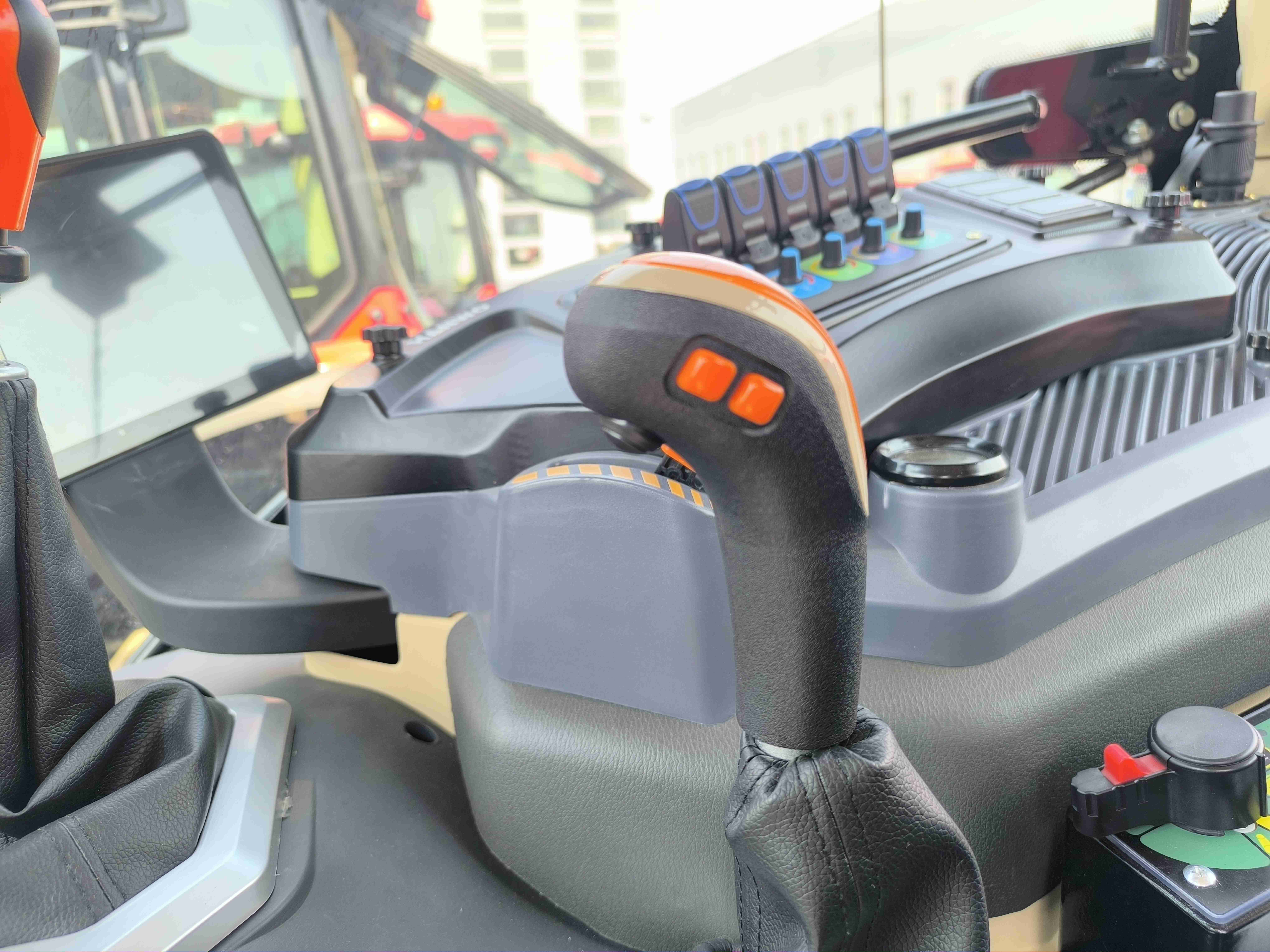 Manually operated clutch